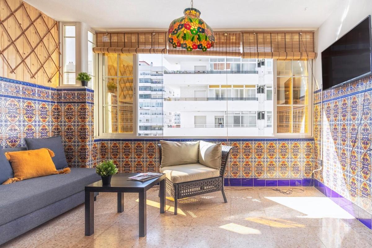 -Malagasunapts- West Beach Malaga Seafood & Relax エクステリア 写真